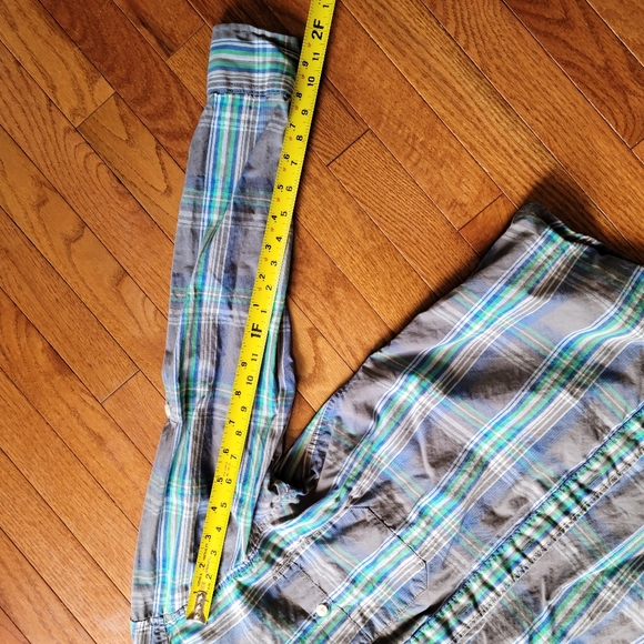 Urban Pipeline Men's Medium Button Up - Picture 3 of 6